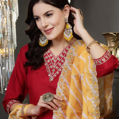 Stylum Women's Lehariya Print & Embroidered Muslin Straight Kurta Pant Dupatta Set (KPDPINKKASTURI)