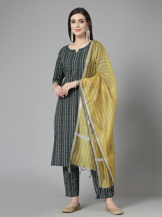 Green Cotton Blend Straight Kurta Set