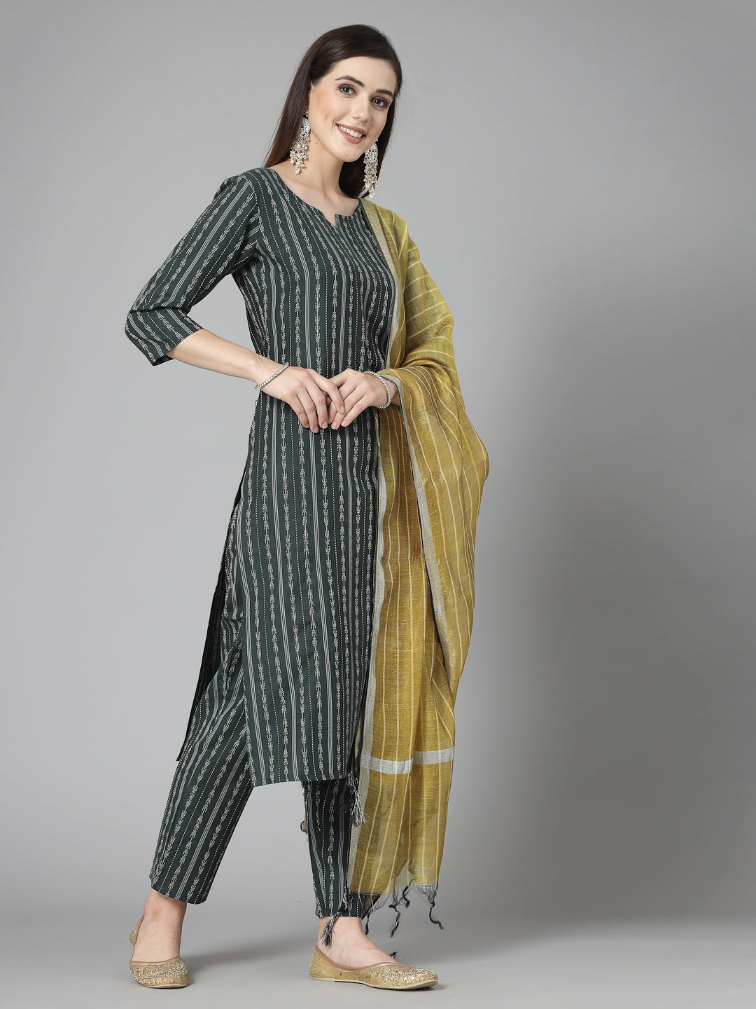 Green Cotton Blend Straight Kurta Pant Dupatta Set