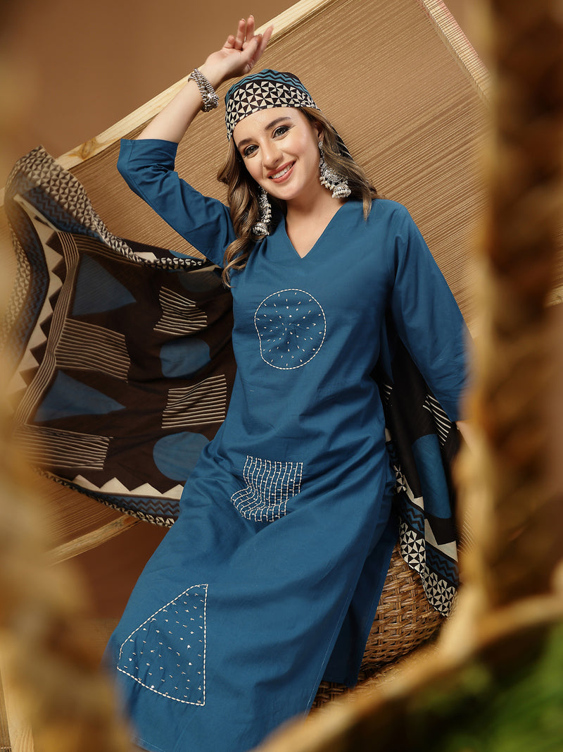 Stylum Women's Teal Solid & Embroidered Rayon Straight Kurta Pant Dupatta Set (KPDTEALCIRCUS)