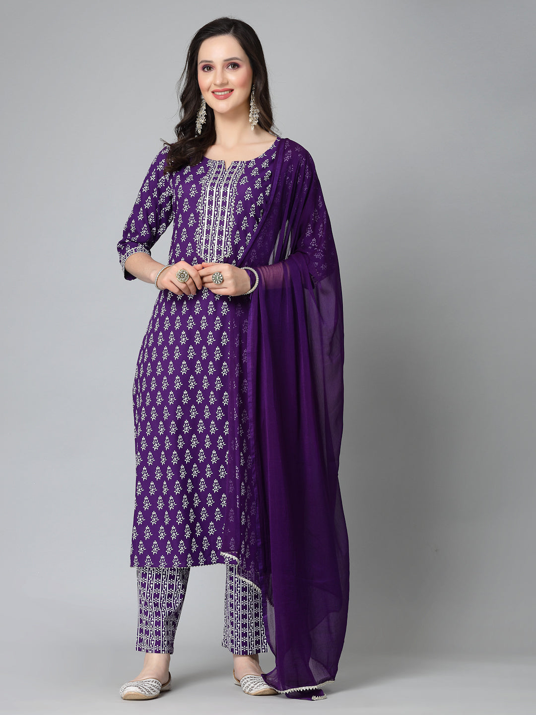 Buy online Tie & Dye Straight Kurta Pant Set from ethnic wear for Women by  Celebravo for ₹799 at 73% off | 2024 Limeroad.com