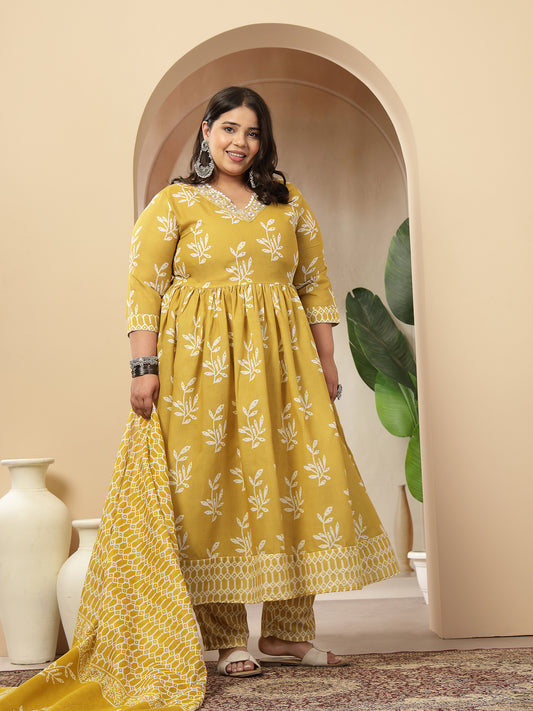 Stylum Women's Plus Size Yellow Floral Printed Cotton Anarkali Kurta Pant Dupatta Set (KPDYELLOWMANIPLUS)