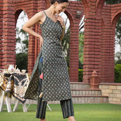 Stylum Women's Green Printed Cotton Straight Kurta Pant Set (KPGREENANNIE)