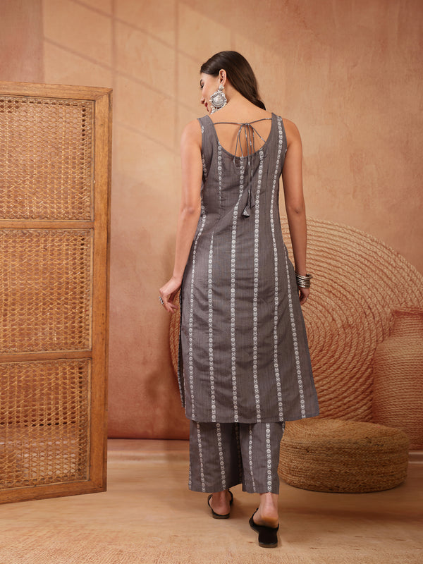 Stylum Women's Grey Woven Printed Cotton Straight Kurta Pant Set (KPGREYYAMLA)