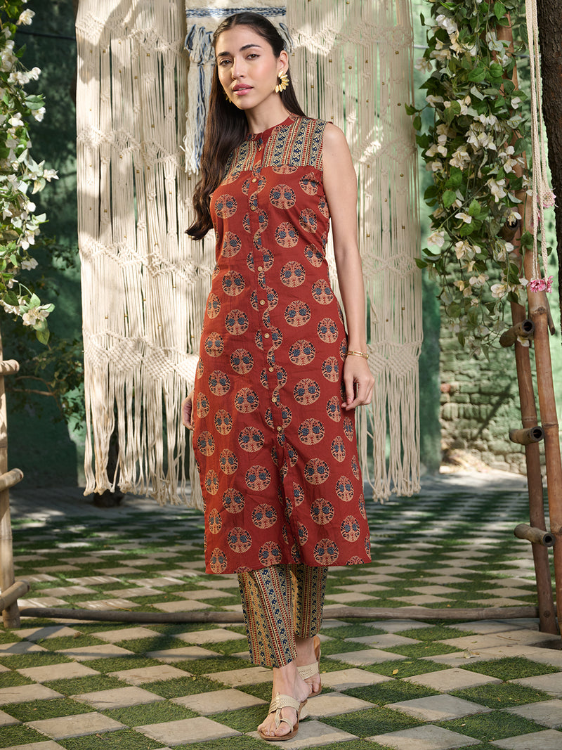 Stylum Women's Maroon Ajrakh Printed Cotton Straight Kurta Pant Set (KPMAROONANJAW)