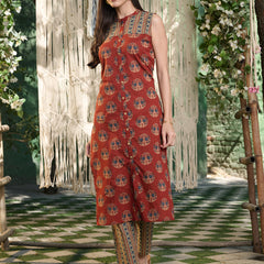 Stylum Women's Maroon Ajrakh Printed Cotton Straight Kurta Pant Set (KPMAROONANJAW)