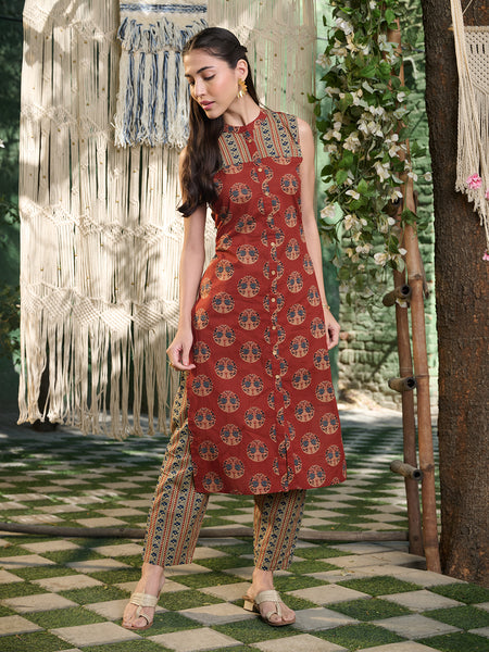 Stylum Women's Maroon Ajrakh Printed Cotton Straight Kurta Pant Set (KPMAROONANJAW)