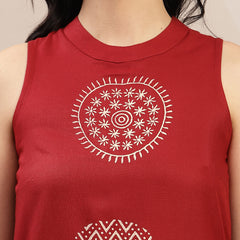 Stylum Women's Maroon Solid & Embroidered Rayon Straight Kurta Pant Set (KPMAROONKUFRI)