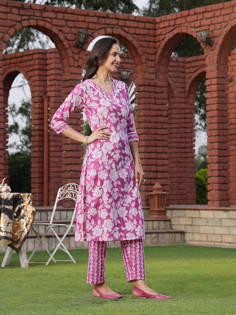 Stylum Women's Purple Floral Printed Cotton Straight Kurta Pant Set (KPPURPLEMANALI)