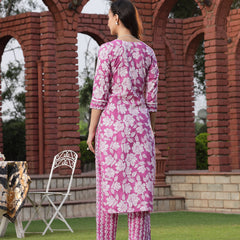 Stylum Women's Purple Floral Printed Cotton Straight Kurta Pant Set (KPPURPLEMANALI)