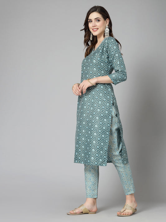 Green Cotton Blend Straight Kurta Pant Set