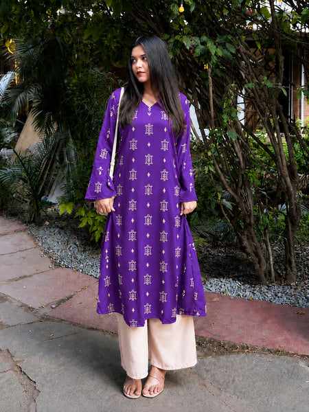 Stylum Women's Violet Ikat Printed Rayon A-Line Kurta With Palazzo (KPVOILSHARK)