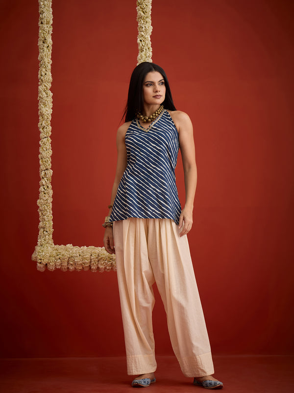 Stylum Women's Blue Leheriya Printed Cotton Straight Short Kurti With Farshi Salwar (KSBLUEERIC)