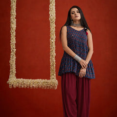 Stylum Women's Blue Buti Printed Cotton A-Line Short Kurti With Farshi Salwar (KSBLUESONIYO)