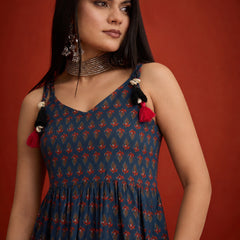 Stylum Women's Blue Buti Printed Cotton A-Line Short Kurti With Farshi Salwar (KSBLUESONIYO)