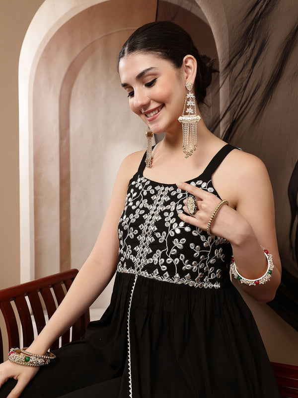 Stylum Women's Black Solid & Embroidered Rayon Short Kurti Sharara Dupatta Set (KSDBLACKSOLO)