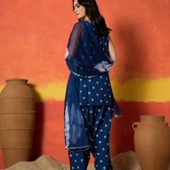 Stylum Women's Blue Floral Printed Rayon Straight Kurti Farshi Salwar Dupatta Set (KSDBLUEKANGNA)