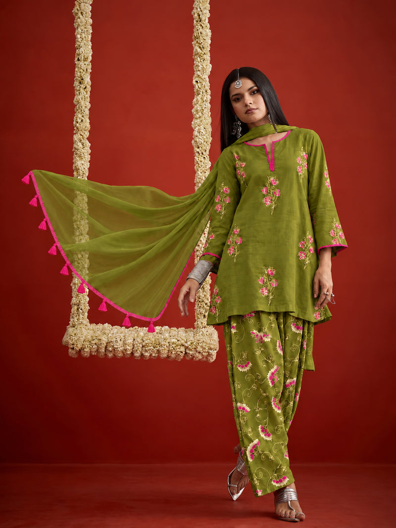 Stylum Women's Green Floral Printed Cotton Straight Short Kurti Farshi Salwar With Dupatta Set (KSDGREENANDHERI)