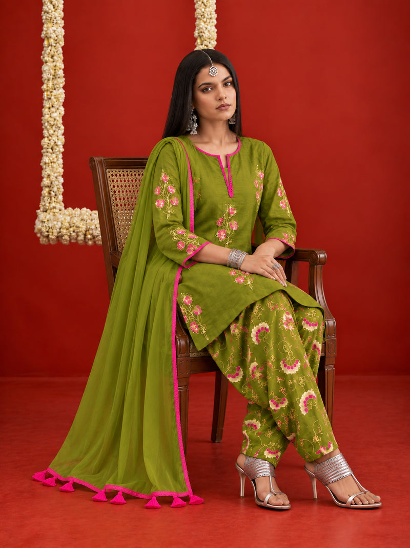 Stylum Women's Green Floral Printed Cotton Straight Short Kurti Farshi Salwar With Dupatta Set (KSDGREENANDHERI)