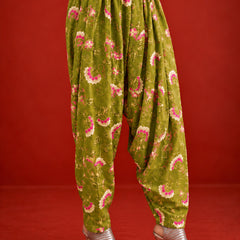 Stylum Women's Green Floral Printed Cotton Straight Short Kurti Farshi Salwar With Dupatta Set (KSDGREENANDHERI)