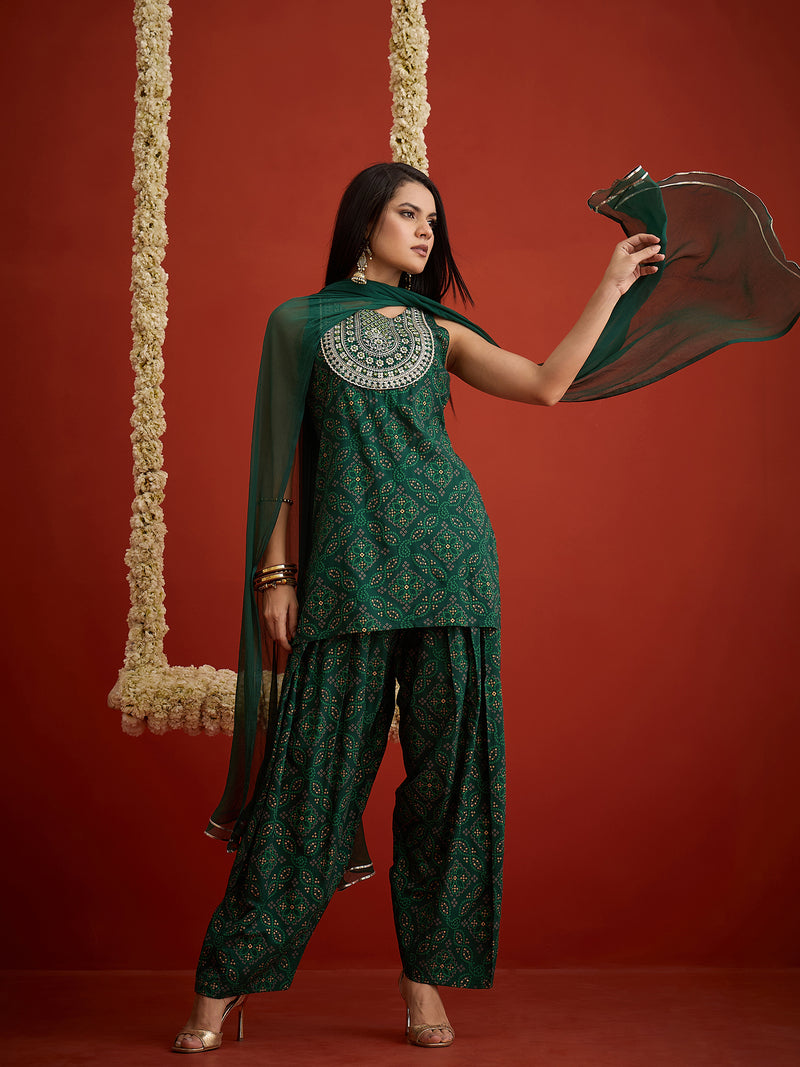Stylum Women's Green Bandhej Printed & Embroidered Rayon Straight Short Kurti Farshi Salwar Dupatta Set (KSDGREENNYCIL)