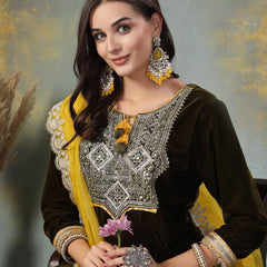 Stylum Women's Green Solid & Embroidered Velvet Straight Short Kurta Sharara Dupatta Set (KSDGREENRONAK)