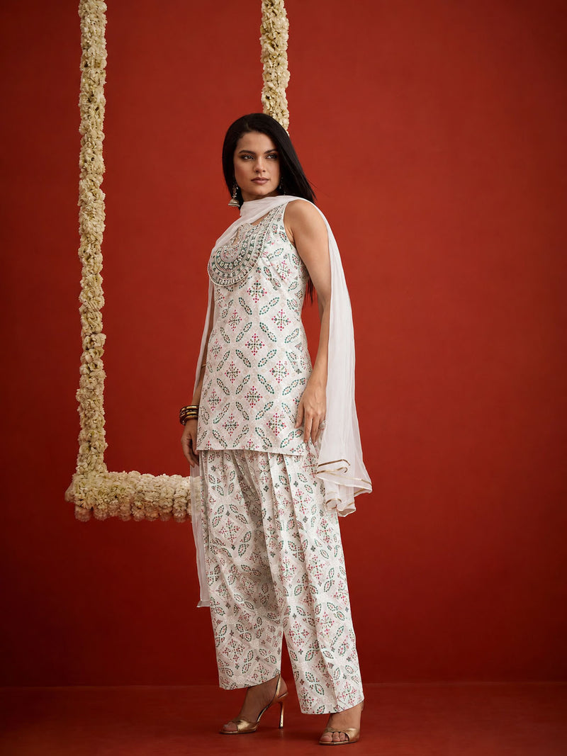 Stylum Women's White Bandhej Printed & Embroidered Rayon Straight Short Kurti Farshi Salwar Dupatta Set (KSDWHITENYCIL)