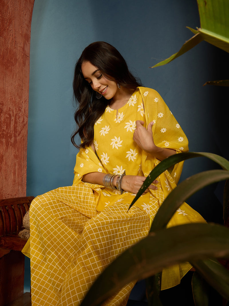 Stylum Women's Yellow Floral Printed Pure Cotton Straight Kurti Farshi Salwar With Dupatta (KSDYELLOWMAGPIE)