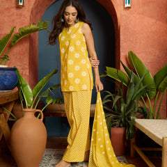 Stylum Women's Yellow Floral Printed Pure Cotton Straight Kurti Farshi Salwar With Dupatta (KSDYELLOWMAGPIE)