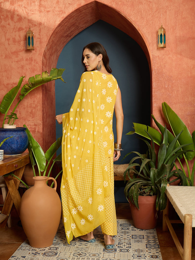 Stylum Women's Yellow Floral Printed Pure Cotton Straight Kurti Farshi Salwar With Dupatta (KSDYELLOWMAGPIE)