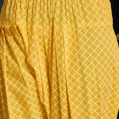 Stylum Women's Yellow Floral Printed Pure Cotton Straight Kurti Farshi Salwar With Dupatta (KSDYELLOWMAGPIE)