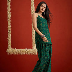 Stylum Women's Green Bandhej Printed Reyon Straight Short Kurti With Farshi Salwar (KSGREENKABIRA)