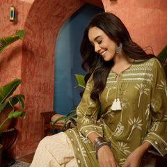 Stylum Women's Green Palm Tree Printed Rayon A-Line Kurti With Farshi Salwar Set (KSGREENVELIN)