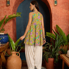 Stylum Women's Green Floral Printed Cotton A-Line Short Kurti With Farshi Salwar (KSGRRENGERI)