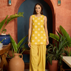 Stylum Women's Yellow Floral Printed Pure Cotton Straight Kurti With Farshi Salwar (KSLEMONCHAKLI)