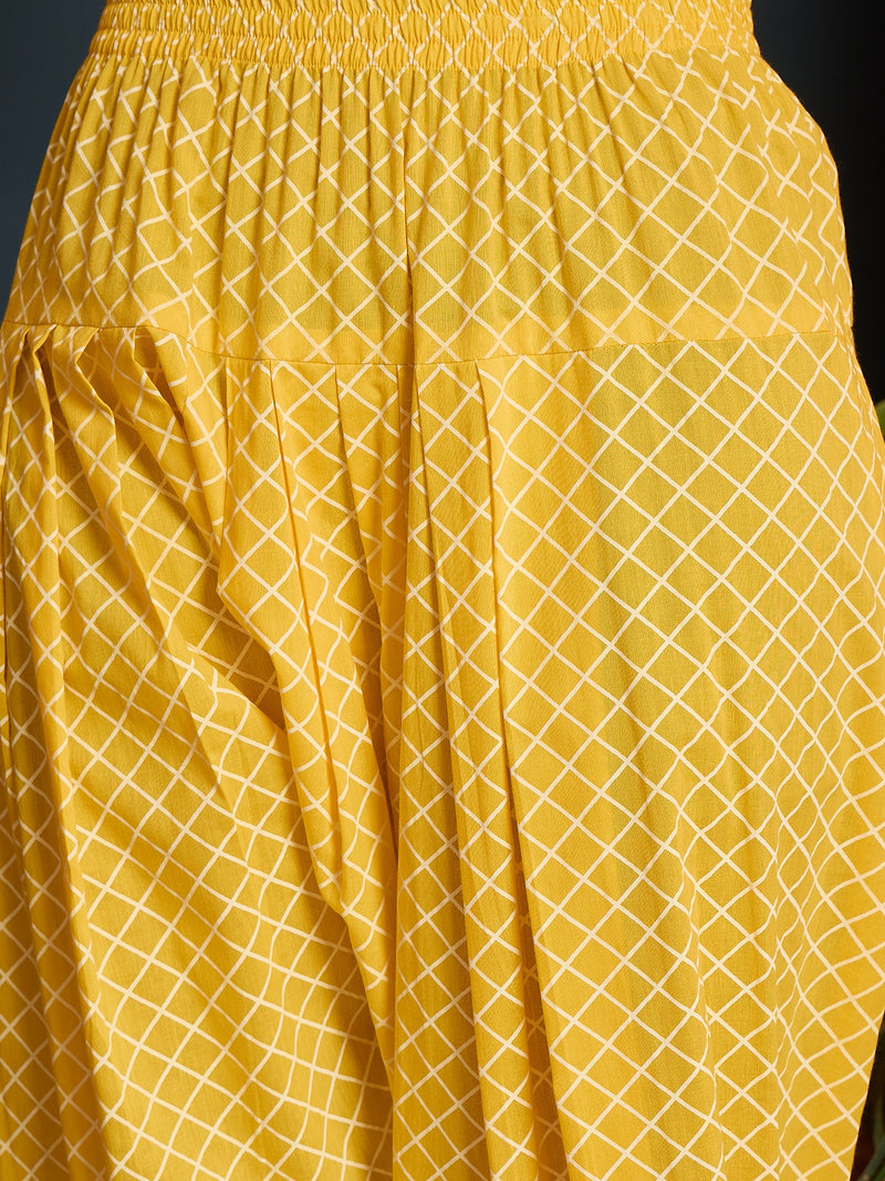 Stylum Women's Yellow Floral Printed Pure Cotton Straight Kurti With Farshi Salwar (KSLEMONCHAKLI)
