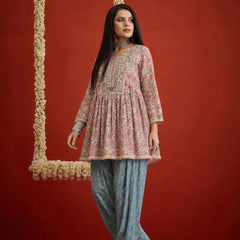 Stylum Women's Pink Geometric Printed & Embroidered Cotton A-Line Short Kurti With Farshi Salwar (KSPINKRUDRANI)