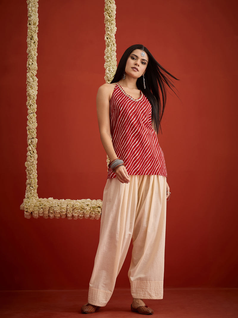 Stylum Women's Red Leheriya Printed Cotton Straight Short Kurti With Farshi Salwar (KSREDERIC)