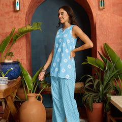 Stylum Women's Sky Floral Printed Pure Cotton Straight Kurti With Farshi Salwar (KSSKYCHAKLI)