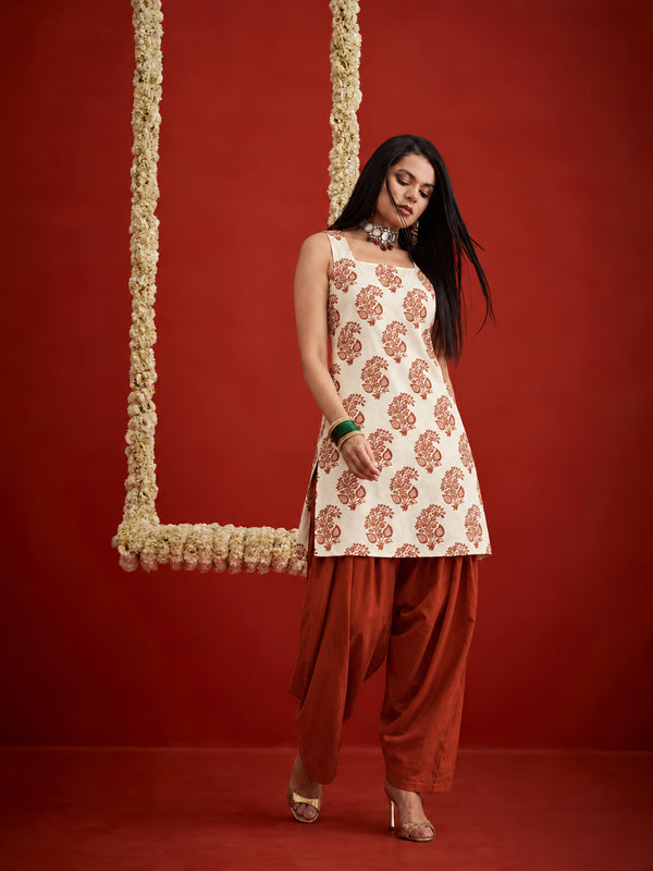 Stylum Women's White Printed Rayon Short Kurti With Farshi Salwar Set (KSWHITEHAYATT)