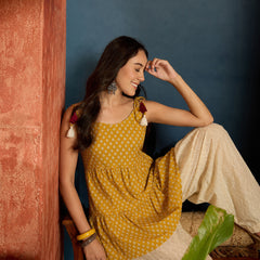 Stylum Women's Yellow Buti Printed Cotton A-Line Short Kurti With Farshi Salwar (KSYELLOWSONIYO)