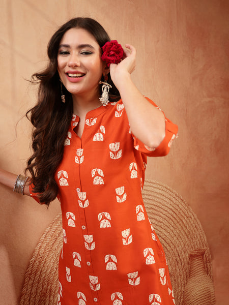 Stylum Women's Orange Floral Printed Rayon A-Line Kurta (ORANGECRAFT)