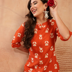 Stylum Women's Orange Floral Printed Rayon A-Line Kurta (ORANGECRAFT)