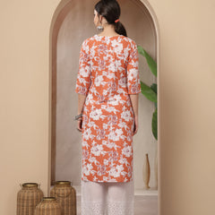 Stylum Women's Orange Floral Printed Cotton Straight Kurta (ORANGESUNFEAST)