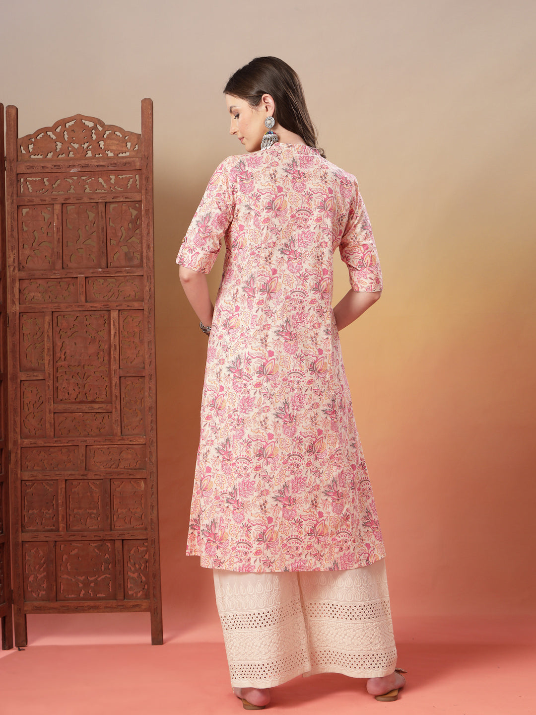 Stylum Women's Pink Floral Printed Rayon A-Line Kurta (PINKARMAF)