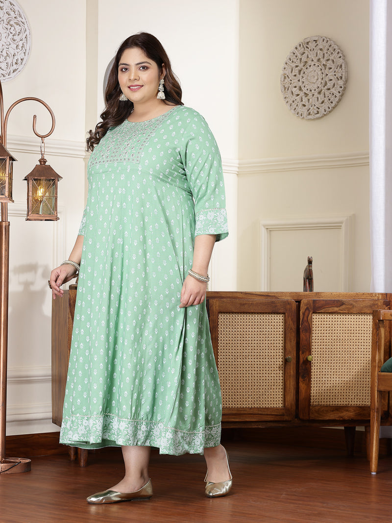 Plus Size Women's Green Printed & Embroidered Rayon Anarkali Kurta (PISTADIONPLUS)
