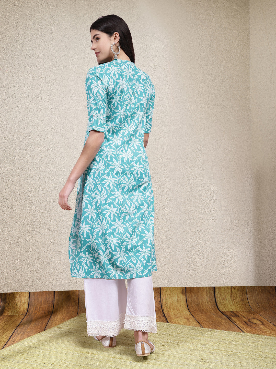 Stylum Women's Floral Printed Cotton A-Line Kurta (PLUTO)