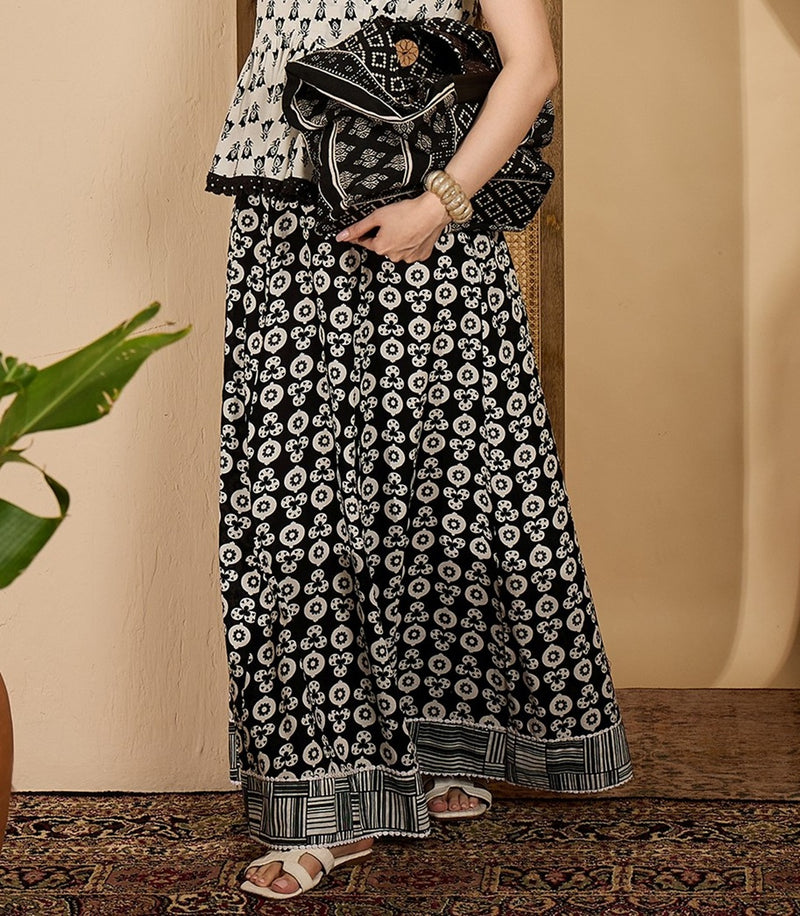 Stylum Women's Black Printed Cotton Skirt (SKBLACKAMRPALI)