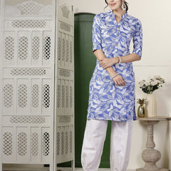 Stylum Women's Paisley Printed Rayon Straight Kurta (SKYPARLE)