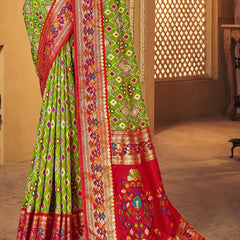 Stylum Women's Mehandi Green Ikat Motifs Print With Foil Border Saree (SRANMOLMEHANDI)